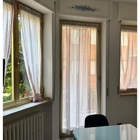 Renoir Apartamento *